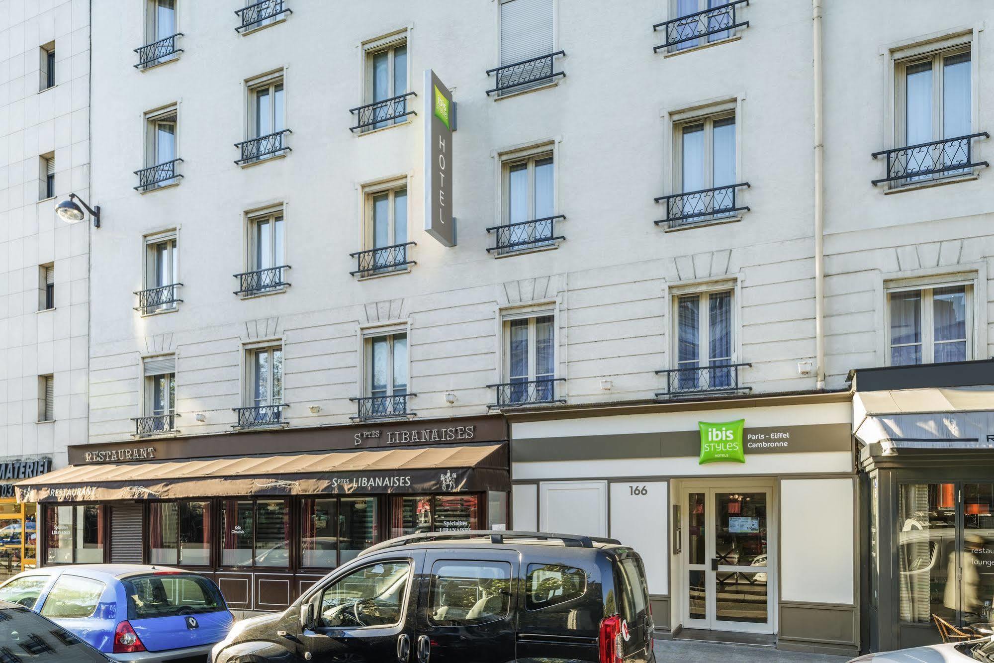 Отель Ibis Styles Paris Eiffel Cambronne Экстерьер фото