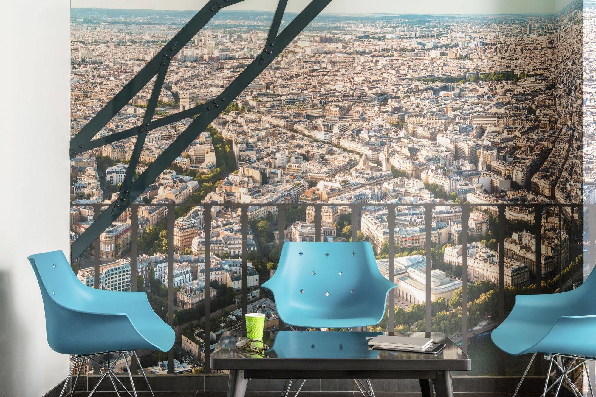 Отель Ibis Styles Paris Eiffel Cambronne Экстерьер фото